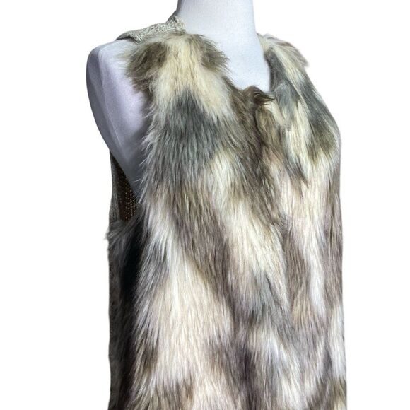 Almost Famous Faux Fur Vest Knitted Back Size XL - Picture 3 of 7